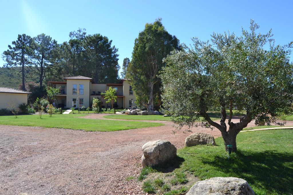 Marina Di Favona Hotel Favone Buitenkant foto