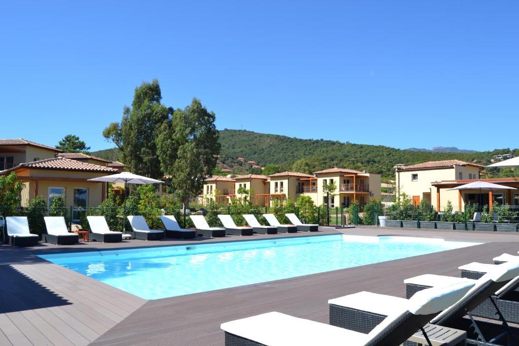 Marina Di Favona Hotel Favone Buitenkant foto