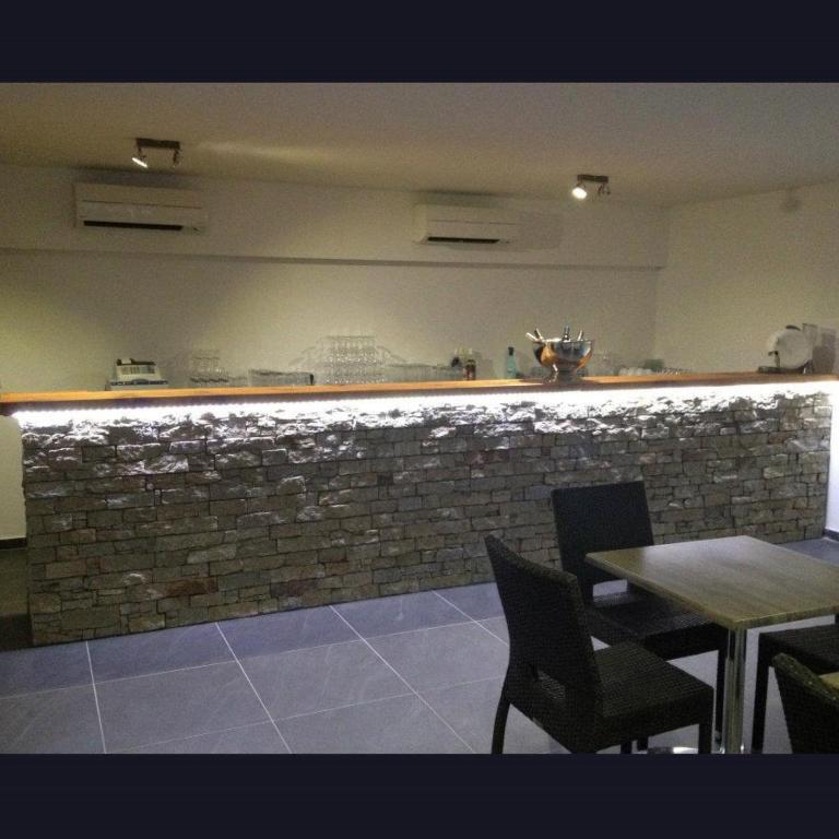 Marina Di Favona Hotel Favone Buitenkant foto